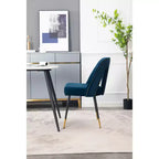 Silla de comedor moderna contemporánea de terciopelo - Tachuelas, patas de metal negro con puntas doradas