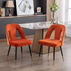 Silla de comedor moderna contemporánea de terciopelo - Tachuelas, patas de metal negro con puntas doradas