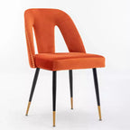 Silla de comedor moderna contemporánea de terciopelo - Tachuelas, patas de metal negro con puntas doradas