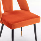 Silla de comedor moderna contemporánea de terciopelo - Tachuelas, patas de metal negro con puntas doradas