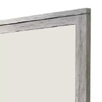 Espejo de pared con marco rectangular y detalles moldeados, gris