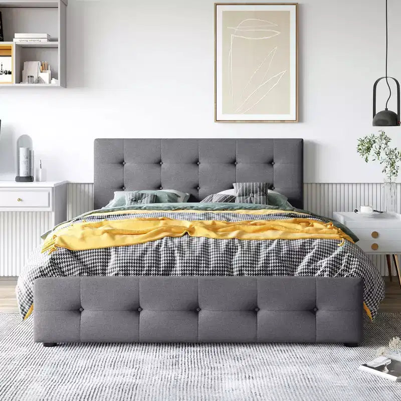 Cama plataforma tapizada Queen Size con cabecero clásico y 4 cajones